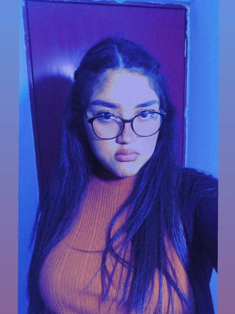 piesitos de sayu OnlyFans Striptease