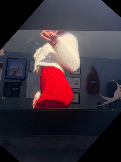 Charlotte Aria OnlyFans