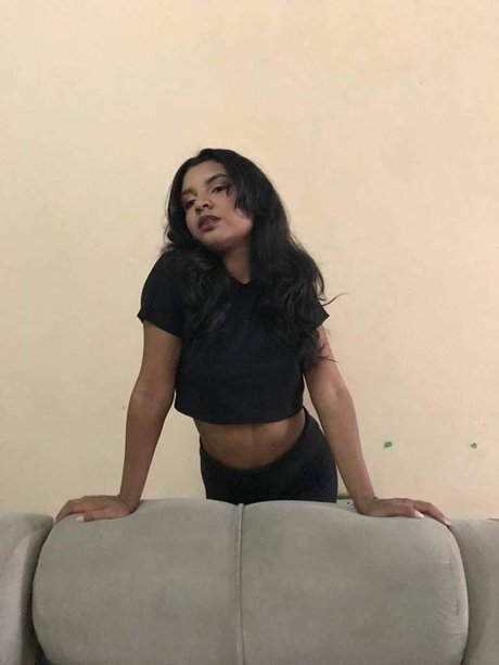 Yusneily OnlyFans geleakte Brüste