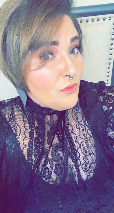 Lashes MFP Titten OnlyFans