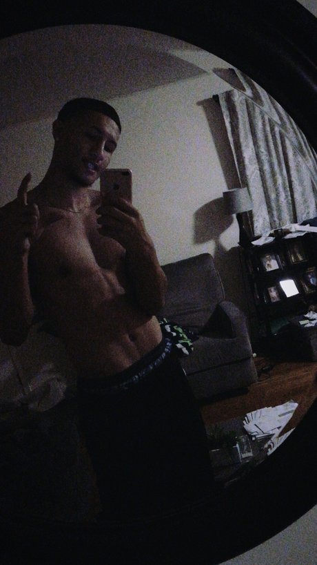 Tinoo Unzensiert OnlyFans