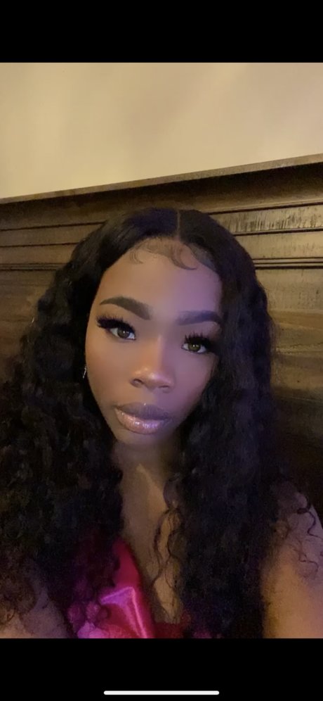 Goddess Kellz_ Nacktbilder von OnlyFans geleakt