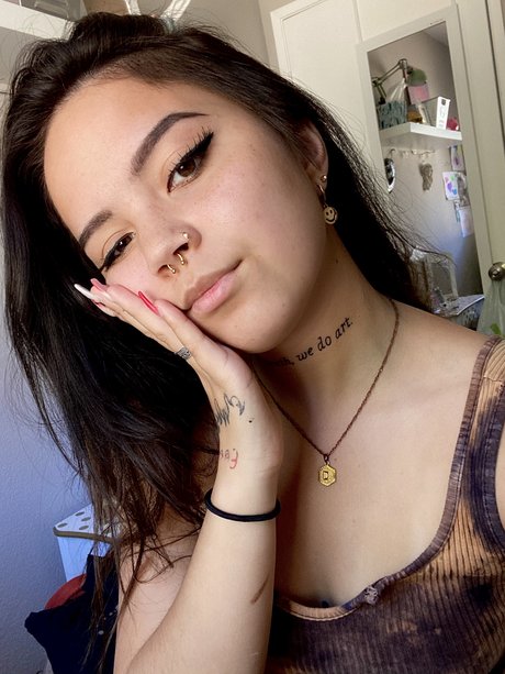 Sher Rose OnlyFans-Seite