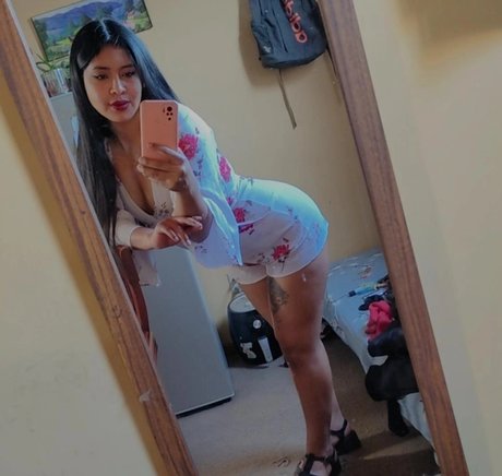 Liilitt OnlyFans-Bilder geleakt