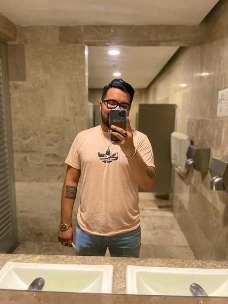 Miguel Fern ndez Nacktbilder von OnlyFans