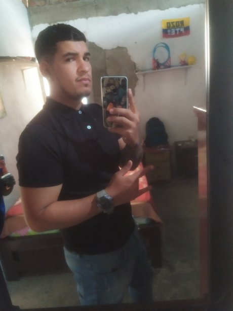 Oscuro dese_ OnlyFans-Archiv