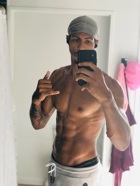 Noia citpilce Sex auf OnlyFans