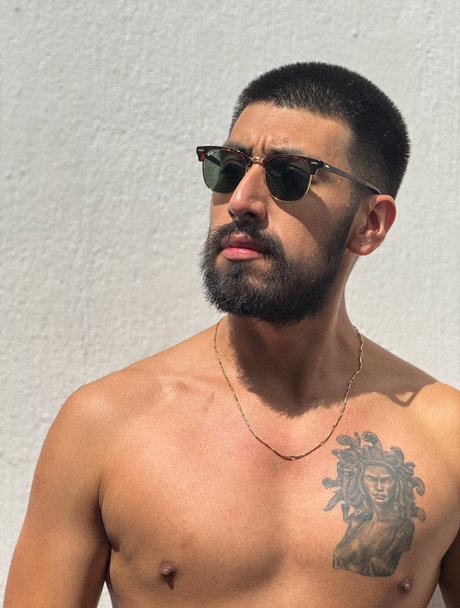 doonvergaa OnlyFans Strip