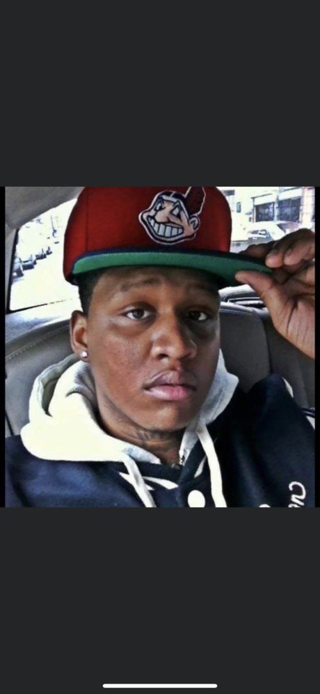 Mr RoyaLGoHard OnlyFans-Post