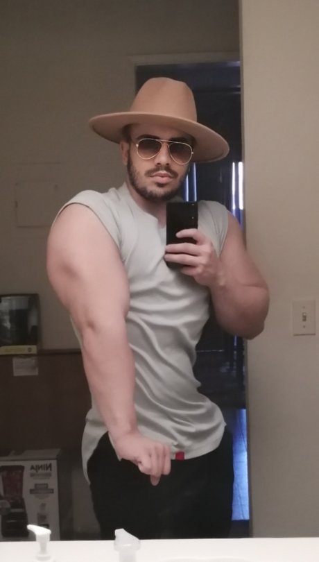 George Angulo OnlyFans Modelfoto