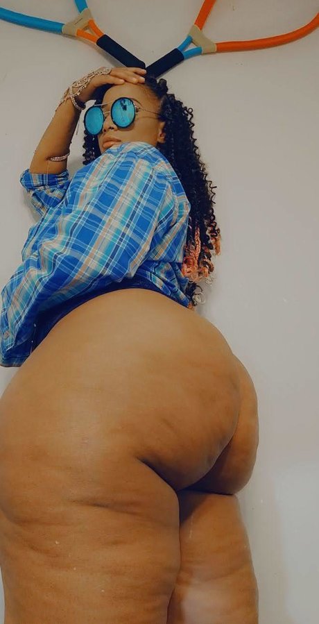 Sexyy Mango_ OnlyFans Nacktbilder