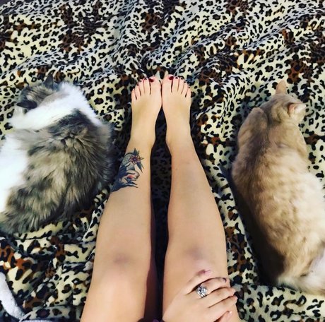 Piedolina Nacktbilder OnlyFans geleakt