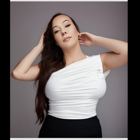 Stefani Vega Nackt auf OnlyFans