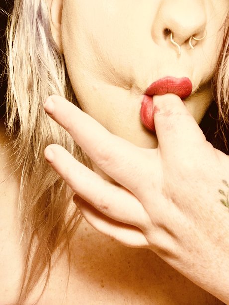 Kinnidy OnlyFans Star