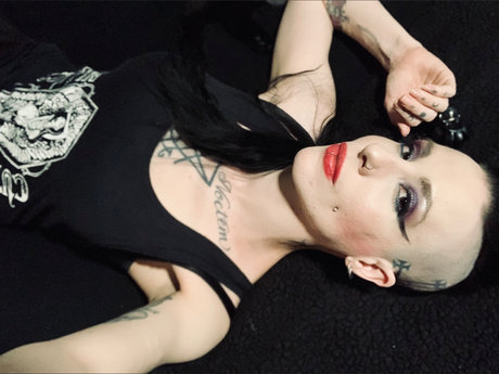 Lilith Bathory Nacktbilder OnlyFans geleakt