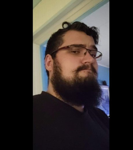 RaphBear OnlyFans Bilder