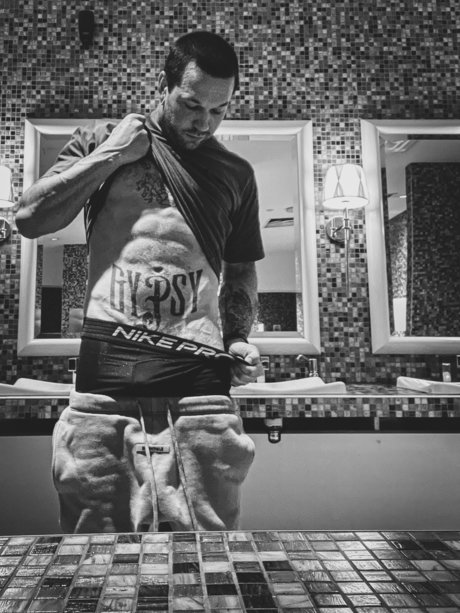 Michael James Nackt auf OnlyFans Leaks