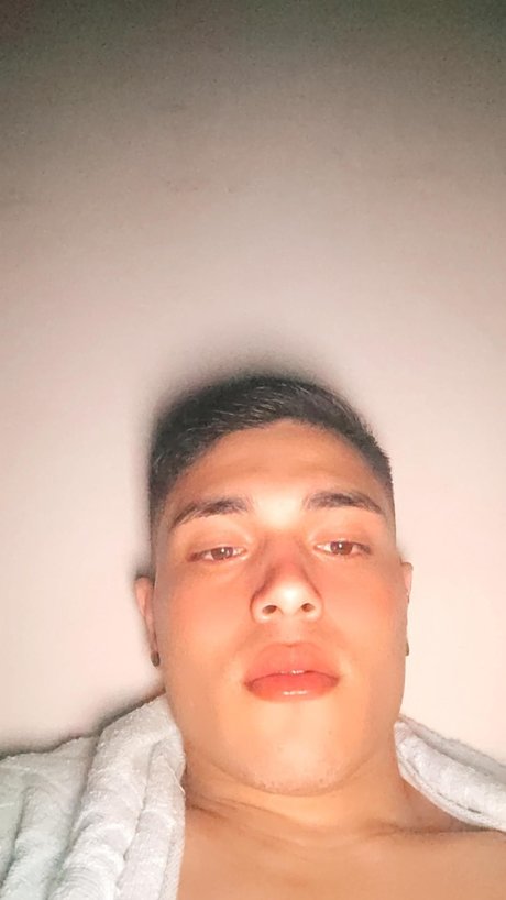 Kevin Eduardo Neues OnlyFans