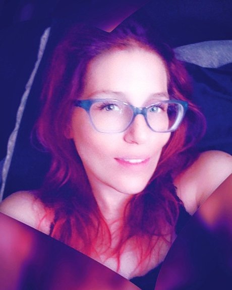 Mistress BonBon Nacktbilder von OnlyFans