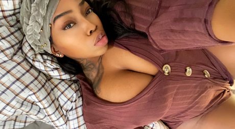 Tru Foeva NurlyFans-Pornoleaks