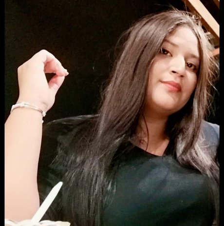 Genita NurlyFans-Pornos