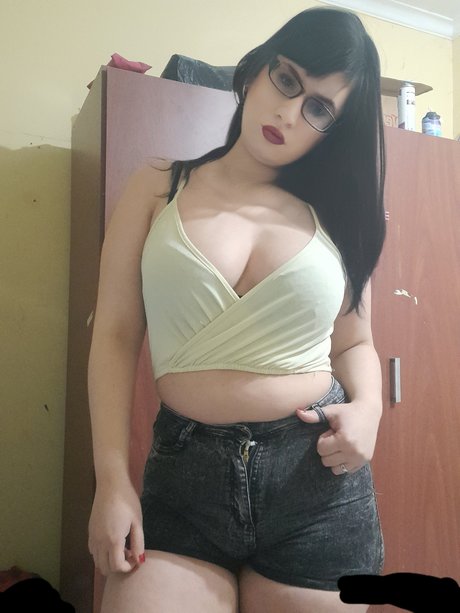 jazminita_ OnlyFans Striptease