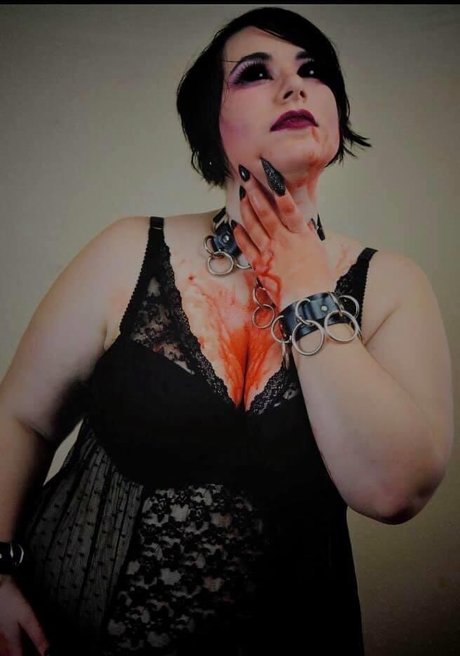 Dommy beast Nacktbilder auf OnlyFans