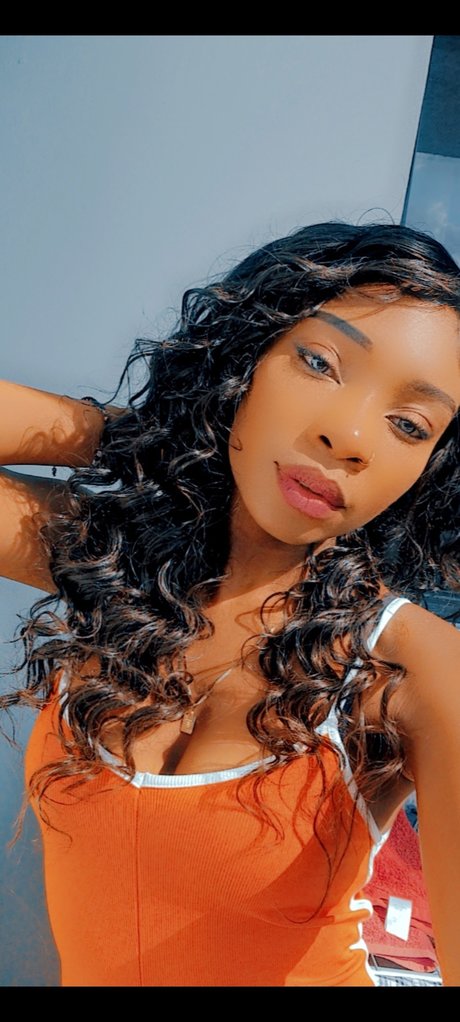 heffanie Savage Heiße OnlyFans Inhalte