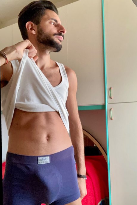 lorenzo OnlyFans NSFW