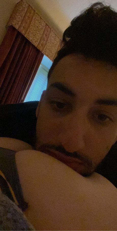 Arabian Prince Nacktbilder von OnlyFans