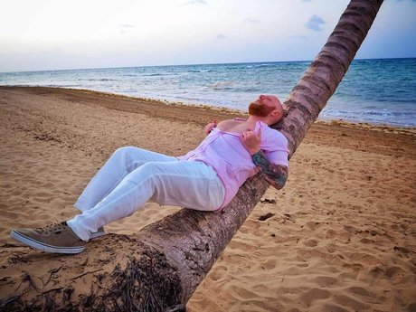 Tiny Tim OnlyFans Nacktfotos