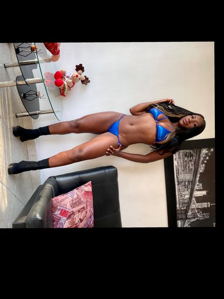 Tinikmacho_ OnlyFans Inhalte