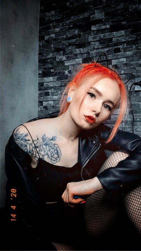 Viksi OnlyFans Nacktfotos