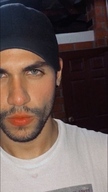 sebastian muriel OnlyFans gratis