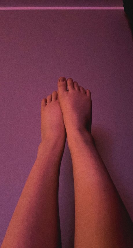 Angelfeet_ Leaks von OnlyFans