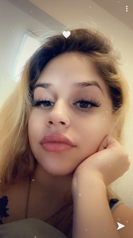 Pluto P_ Nacktbilder von OnlyFans geleakt