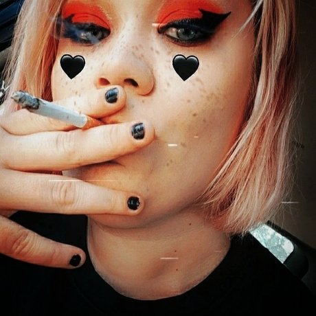 FREE Toxickissez20 Nacktpornos auf OnlyFans