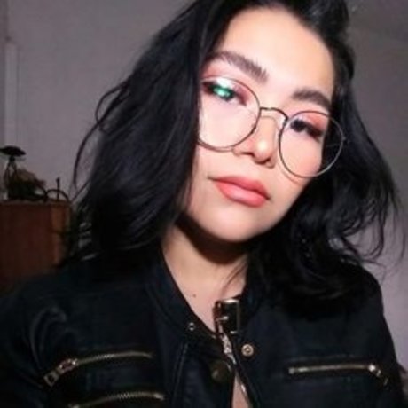 Melani Pax Strip OnlyFans