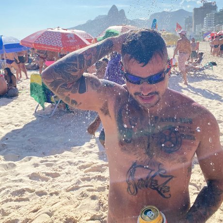 FeLL Nacktbilder OnlyFans geleakt