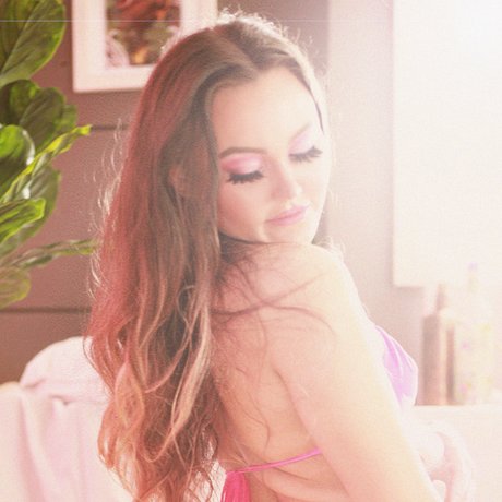 Valerie Valentine Heiße OnlyFans Inhalte