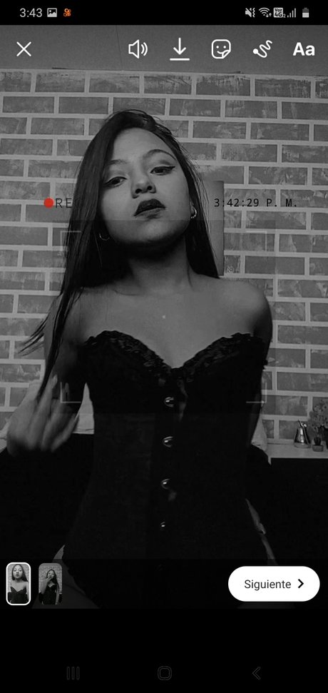 valentina OnlyFans gratis