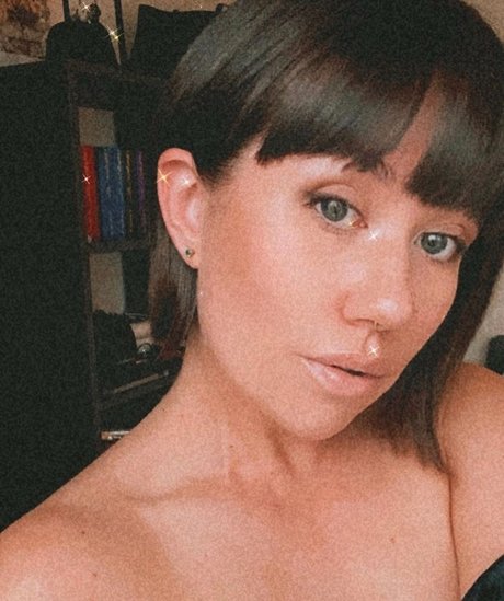 BouLingerie OnlyFans Nackt Leak