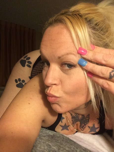 TrapBullient Pink OnlyFans Pornografie geleakt