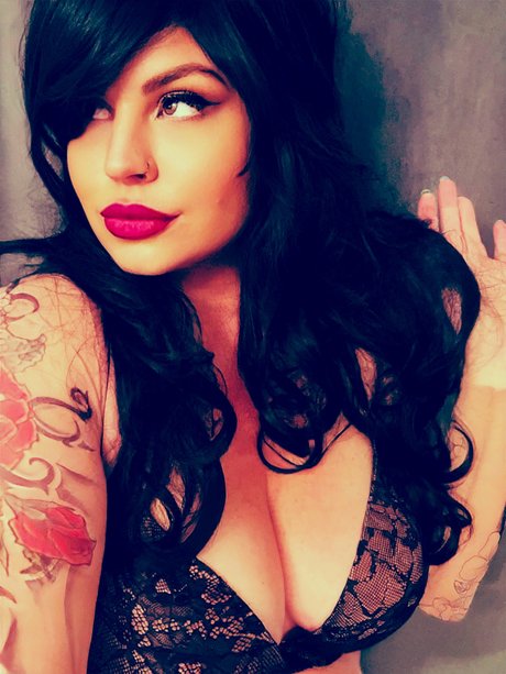 Madison Malloy Kostenlose OnlyFans-Pornos