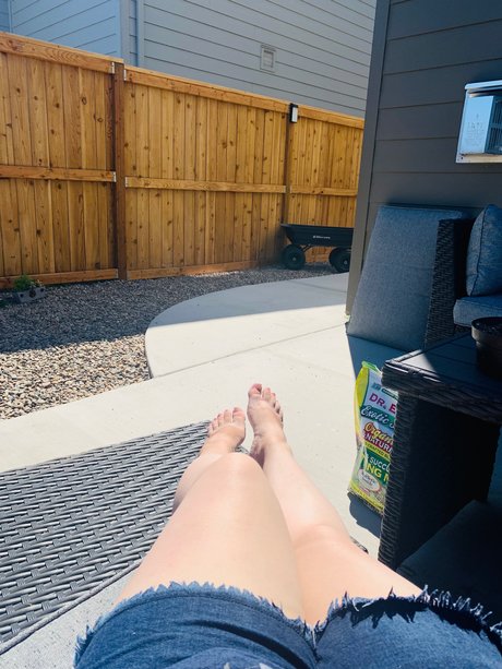 Cutietoes Leaked OnlyFans Bilder