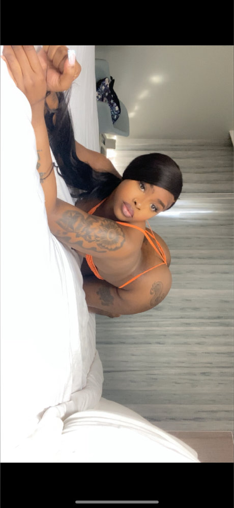 Ms Xclusive Grip_ Nacktpornos auf OnlyFans