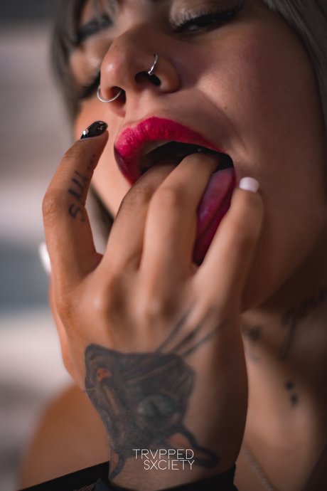 Reina Eliz OnlyFans gratis