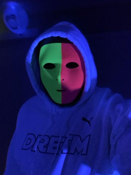 Sneakydicc Leaked OnlyFans Bilder