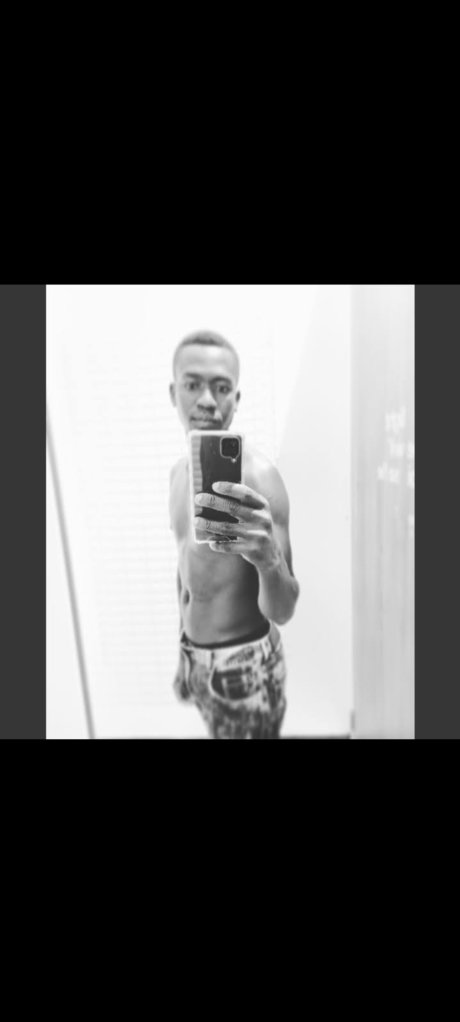 lotsofDOUGLAS OnlyFans Strip