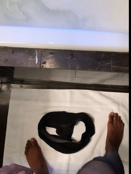 I Be Chillin Nacktbilder von OnlyFans